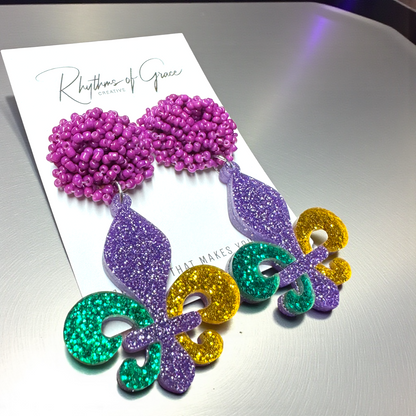 Mardi Gras Magic: Dazzling Beaded Fleur de Lis Dangle Earrings!