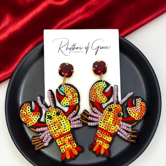 Cajun Charm: Whimsical Beaded Crawfish Earrings for Everyday Fun! 🦞