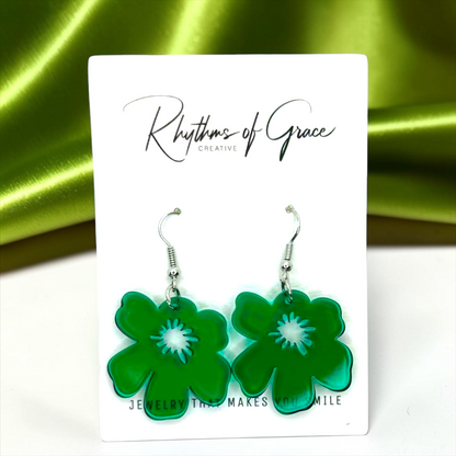 Tropical Flower Dangle Earrings 🌼 - Bring the Paradise to You!