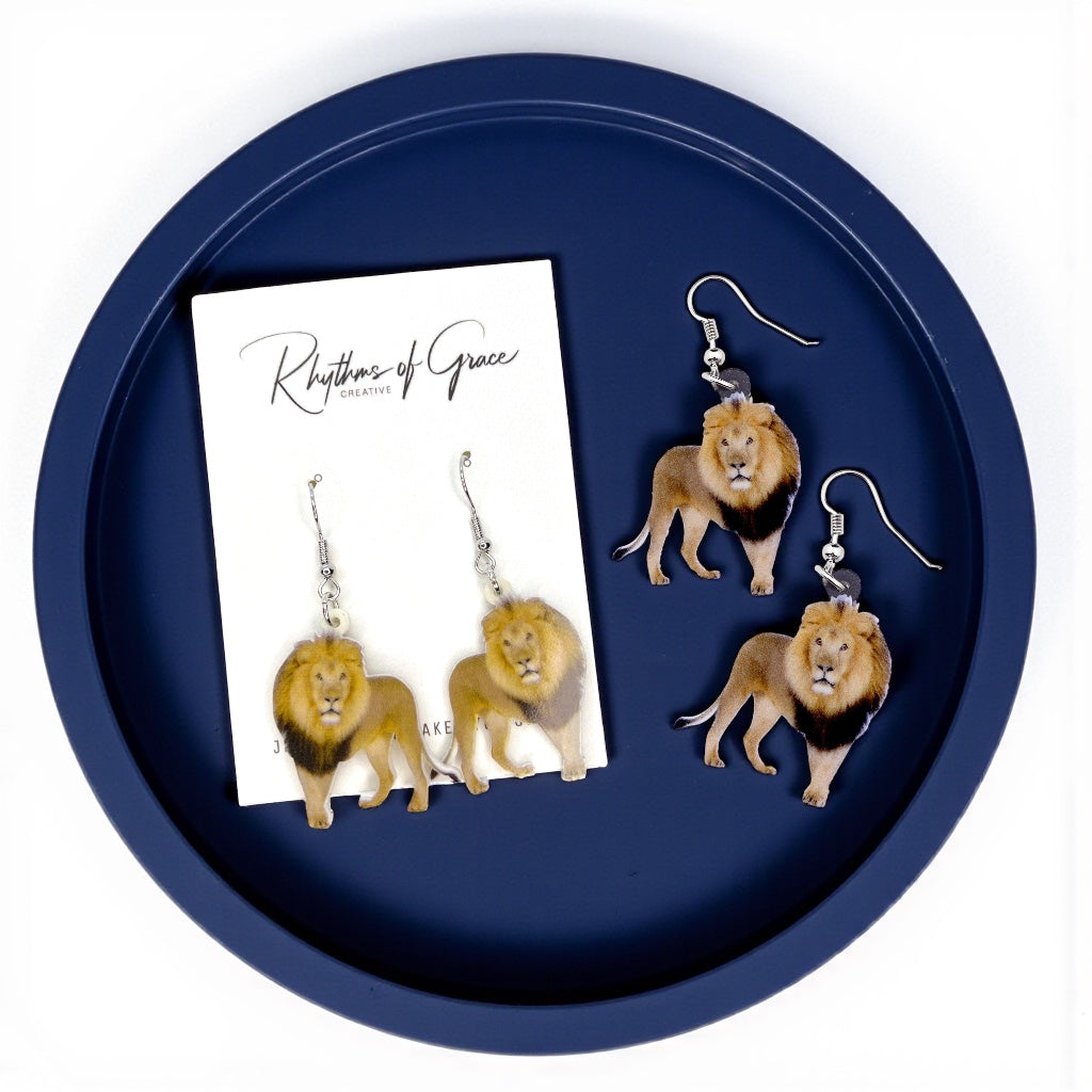 Roar with Style: Majestic Lion Earrings