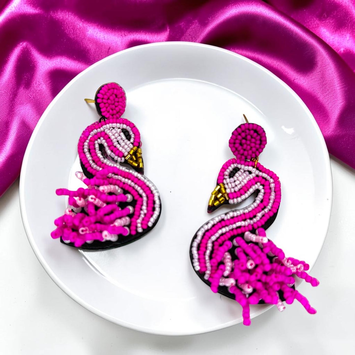 Tropical Chic: Hot Pink Beaded Flamingo Earrings for the Bold and Fashionable! 🌺🦩✨