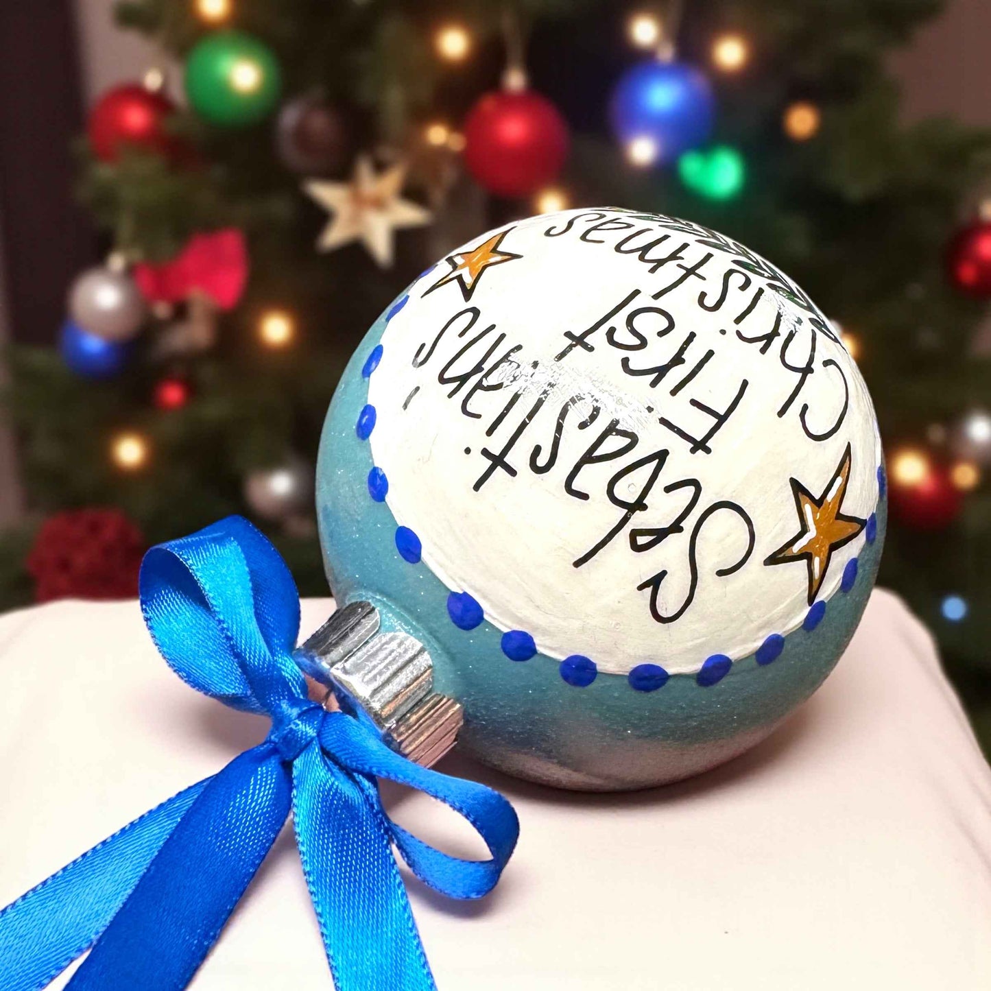 Baby’s First Christmas Ornament | Personalized Keepsake Bauble 2025 | Hand-Painted Sparkly Holiday Decoration
