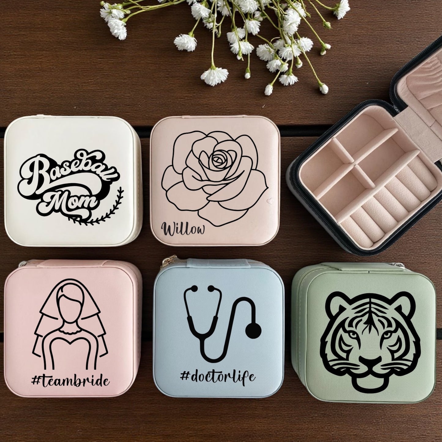 Personalized Travel Jewelry Box – Custom Gift for Bridesmaids, Birthdays & More!