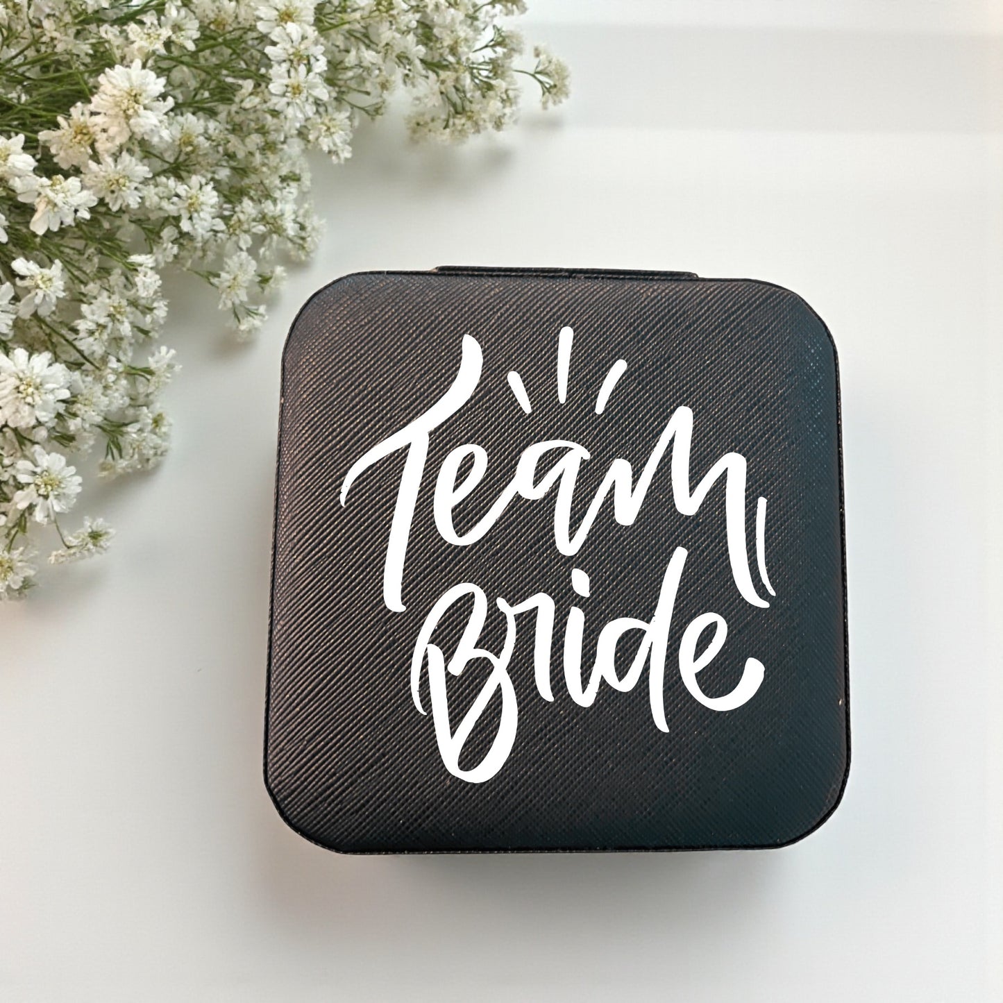 Personalized Travel Jewelry Box – Custom Gift for Bridesmaids, Birthdays & More!