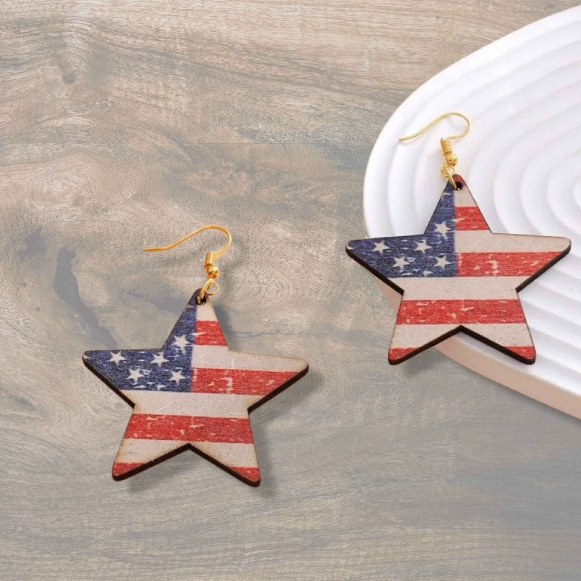 Patriotic Star Dangle Earrings – American Flag Design, Stainless Steel & Wood