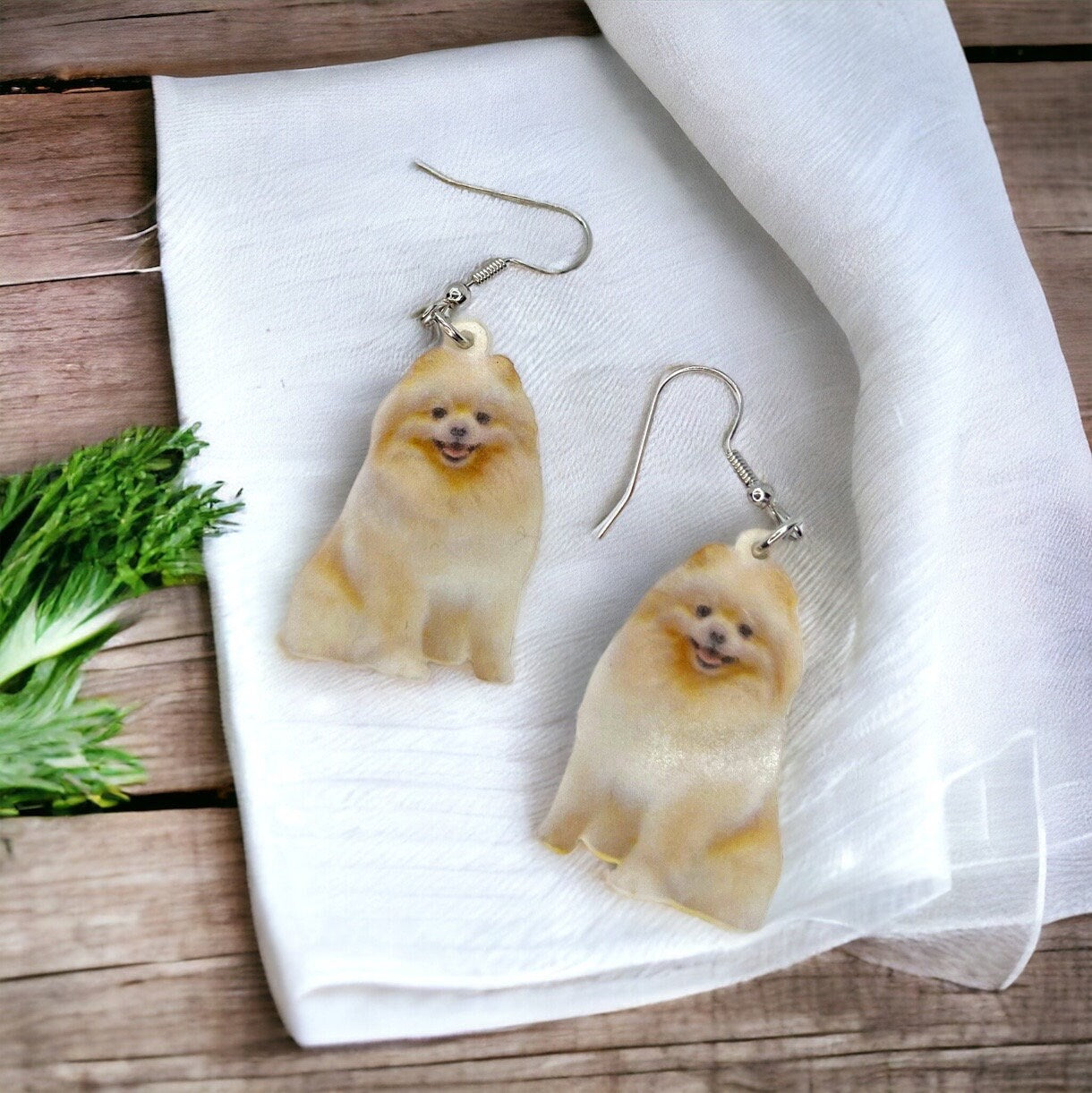 Pomeranian Earrings - Pomeranian Dog, Dog Earrings, Dog Jewelry, Dog Mom, Pomeranian Breed, Handmade Earrings, Pomeranian Gift, Pomeranians