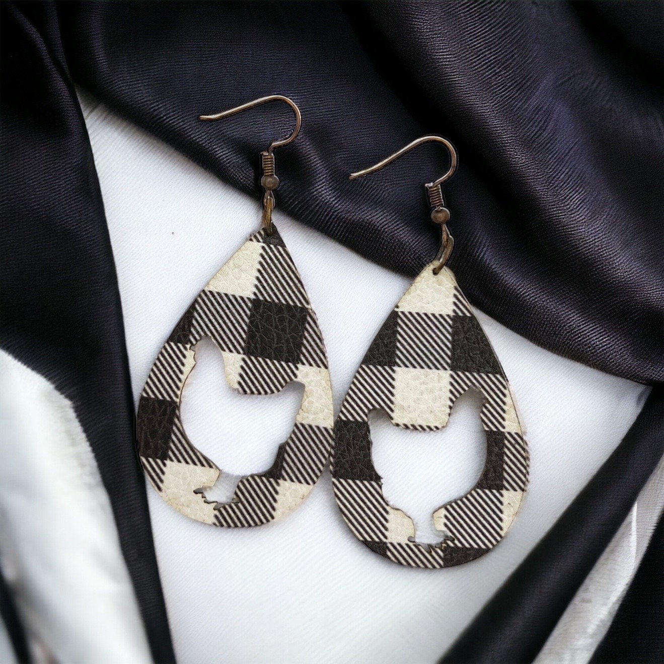 Rooster Earrings - Rooster Jewelry, Handmade Earrings, Handmade Jewelry, Animal Earrings, Animal Jewelry, Chicken Earrings, Chicken Mom