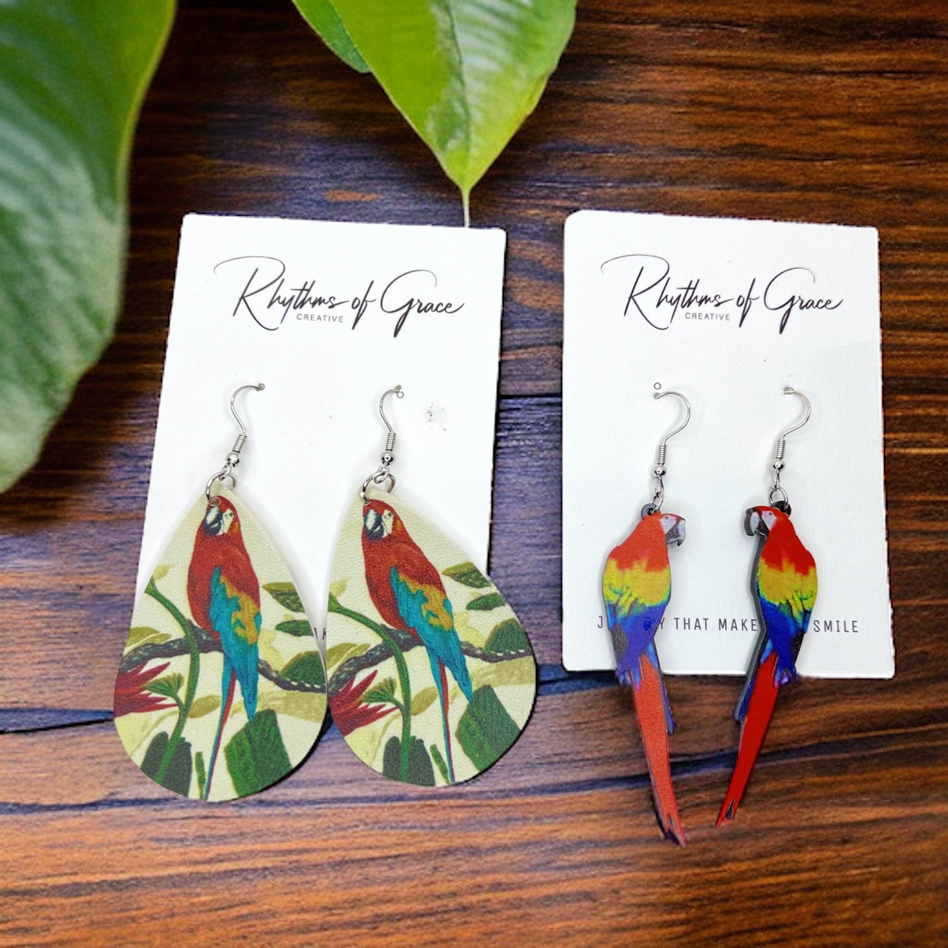 Parrot Earrings - Parrot Jewelry, Handmade Earrings, Macaw Earrings, Animal Earrings, Animal Jewelry, Bird Earrings, Tropical Bird, Island