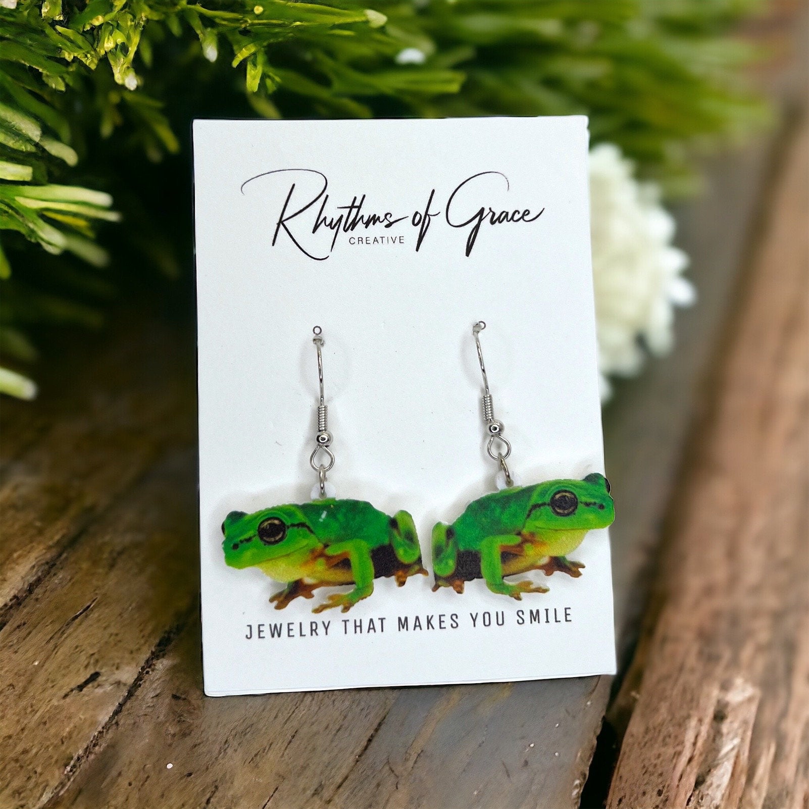 Frog Earrings - Frog Jewelry, Handmade Earrings, Tree Frog, Animal Earrings, Animal Jewelry, Frog Accessories, Green Frog, Frog Prince