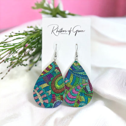Paisley Earrings - Neutral Jewelry, Dangle Earrings, Boho Chic, Boho Style, Bohemian Earrings, Bohemian Style, Handmade Earrings, Colorful