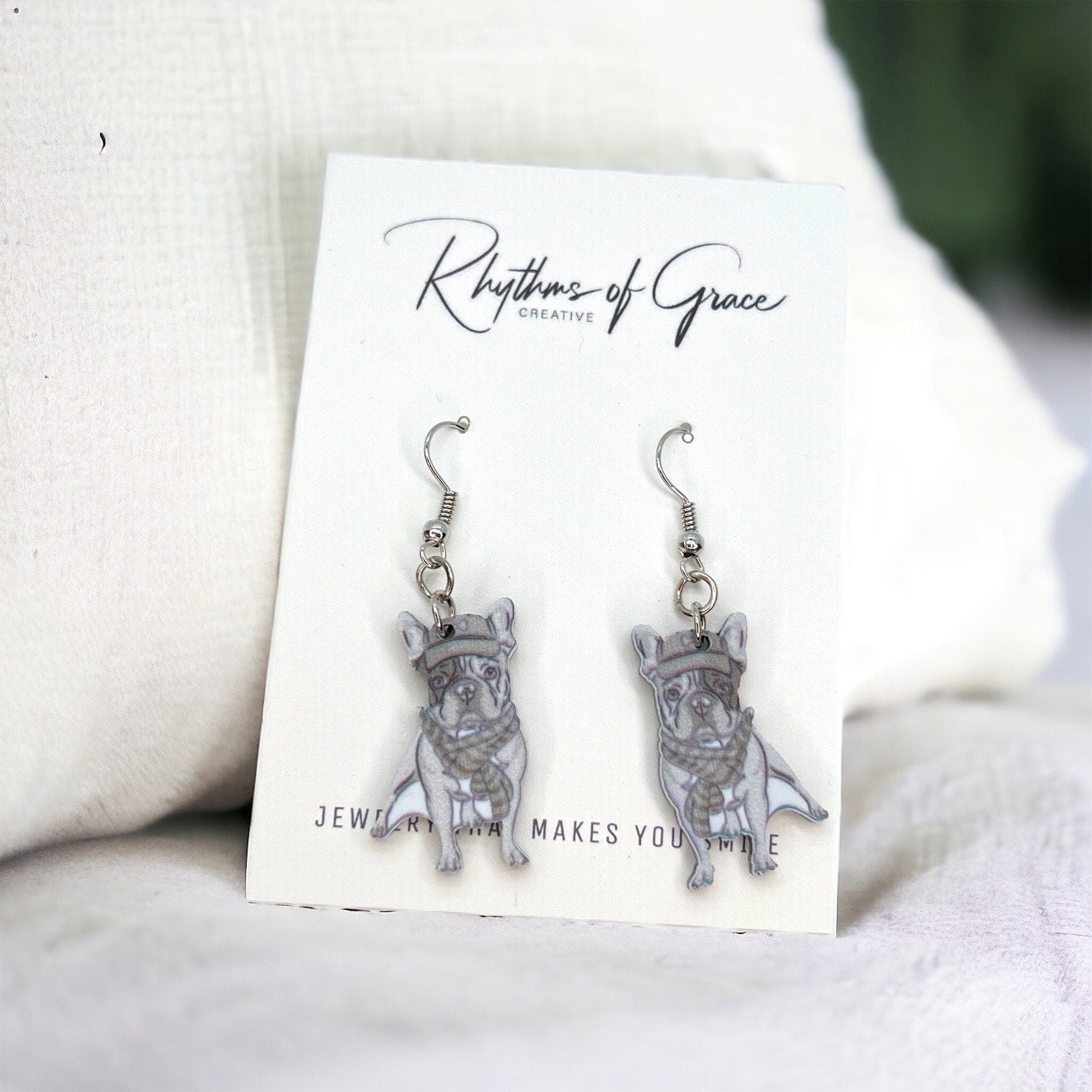 Bulldog Earrings - Dog Earrings, Dog Jewelry, Dog Mom, English Bulldog, Furbaby, Bulldog Puppy, Bulldog Mom, Handmade Earrings, British