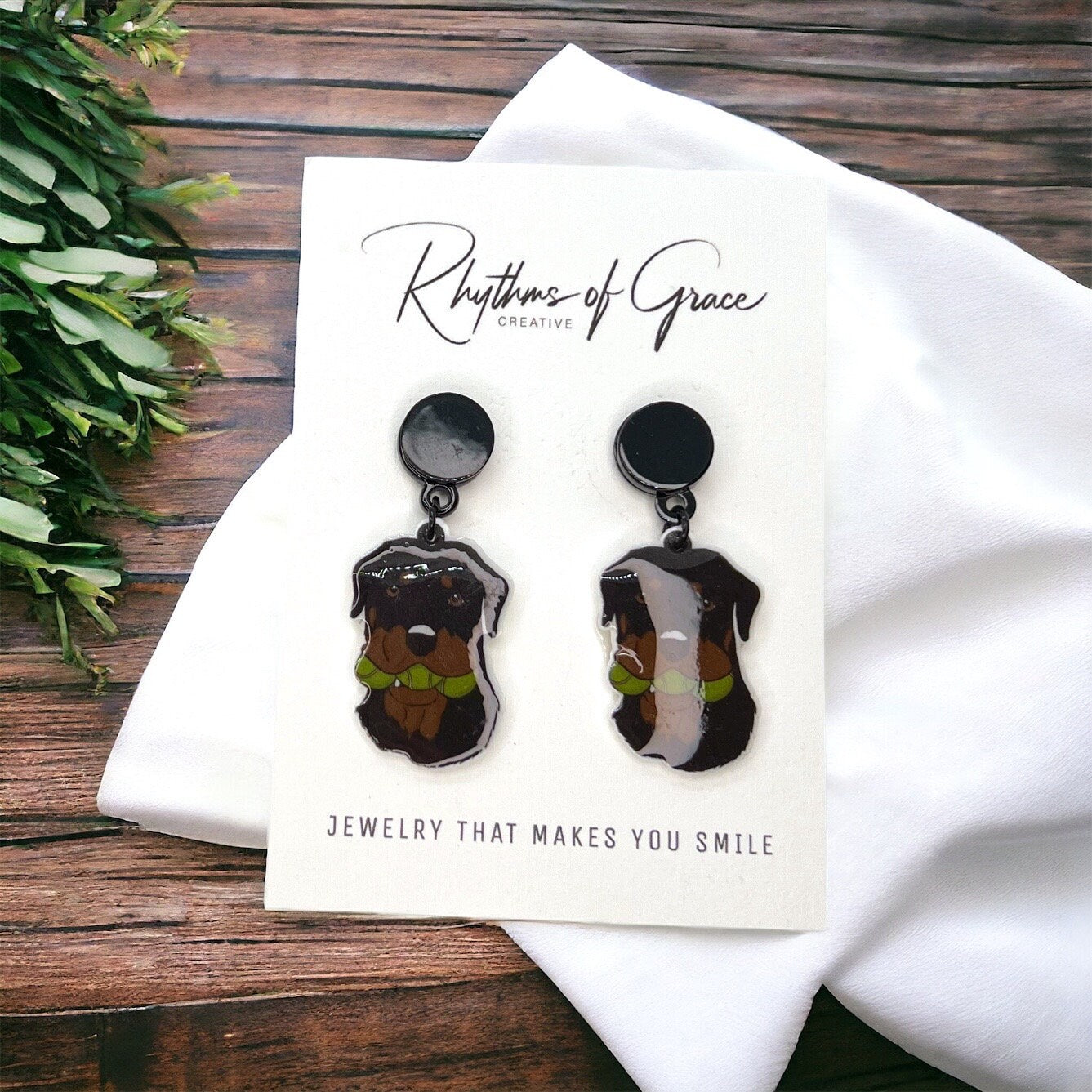 Rottweiler Earrings - Rottweiler Dog, Dog Earrings, Dog Jewelry, Dog Mom, Rottweiler Breed, Handmade Earrings, Rottweiler Gift, Rottweilers