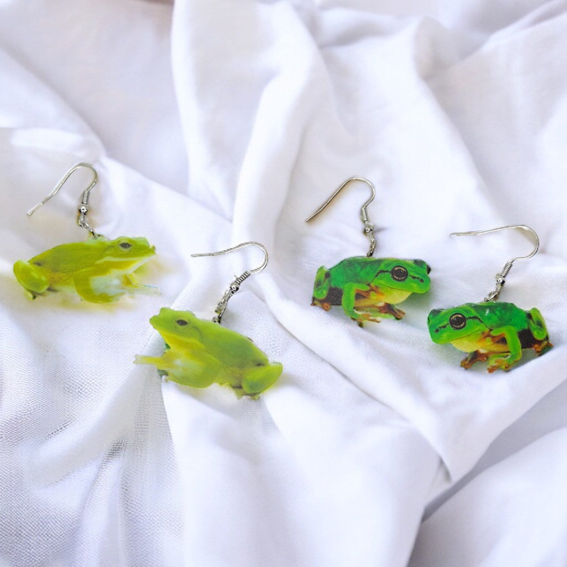 Frog Earrings - Frog Jewelry, Handmade Earrings, Tree Frog, Animal Earrings, Animal Jewelry, Frog Accessories, Green Frog, Frog Prince