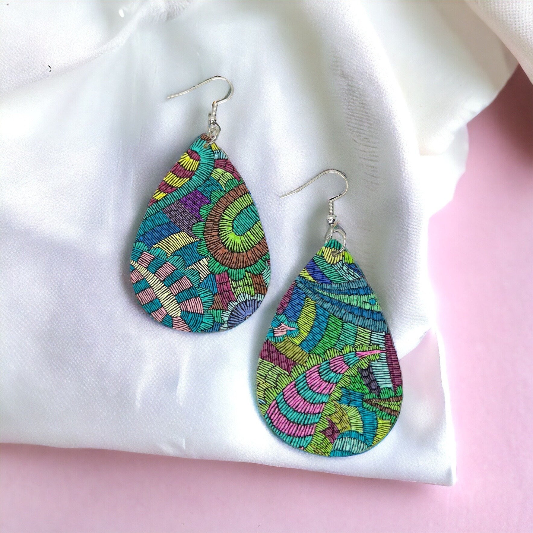 Paisley Earrings - Neutral Jewelry, Dangle Earrings, Boho Chic, Boho Style, Bohemian Earrings, Bohemian Style, Handmade Earrings, Colorful
