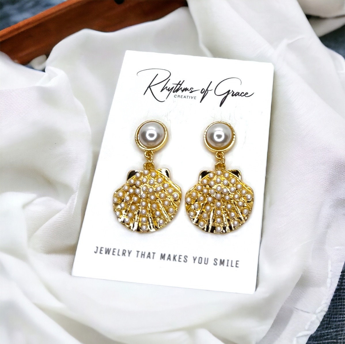 Seashell Earrings - Seashell Jewelry, Beaded Earrings, Handmade Earrings, Handmade Jewelry, Shell Earrings, Shell Jewelry, Seashore Decor