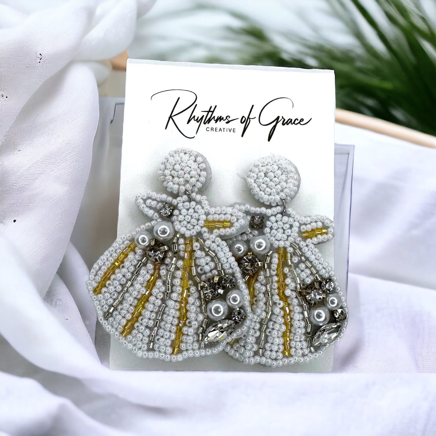 Seashell Earrings - Seashell Jewelry, Beaded Earrings, Handmade Earrings, Handmade Jewelry, Shell Earrings, Shell Jewelry, Seashore Decor